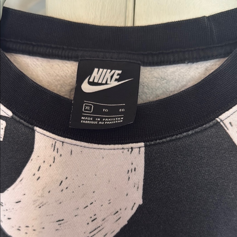 Nike Black and White Women's Jacket